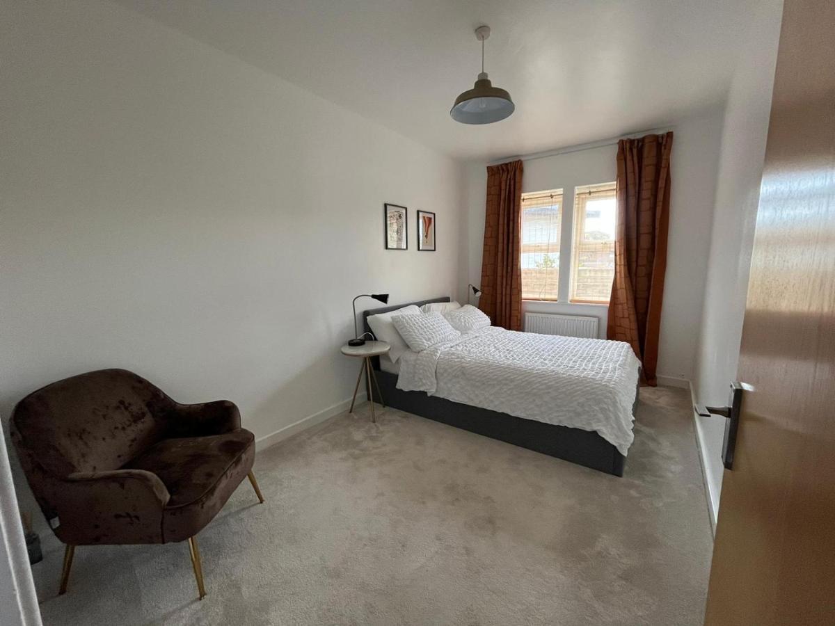 Kent, Dartford Station Apartments 외부 사진